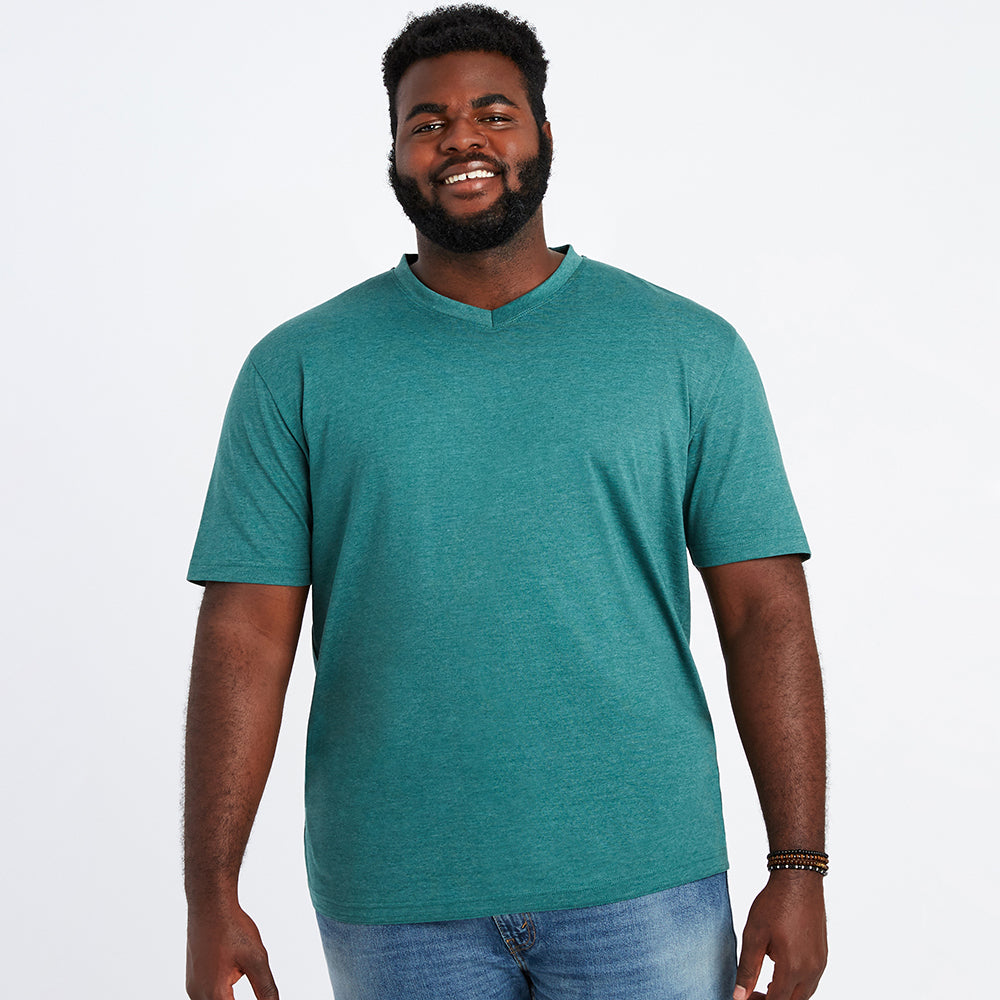 Crew or V-neck? Find the Perfect Big & Tall T-shirt for You.