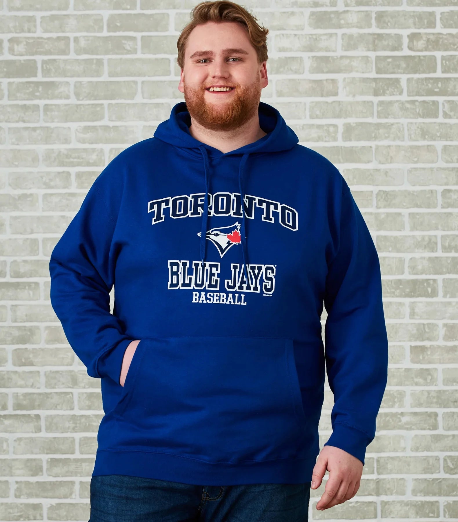 Shop the Sports Team Shop for Big & Tall Men at George Richards | Canada